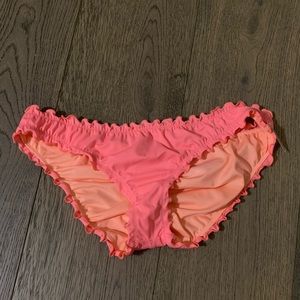 VICTORIAS SECRET CHEEKY. NWT. Medium.
